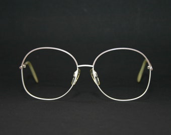 Atrio Mod. 368 Anteojos 1970's Large Transparent White Cream Salmon Pink Eye Glasses Frame Medium Size 58-16-140 NOS New Old Stock