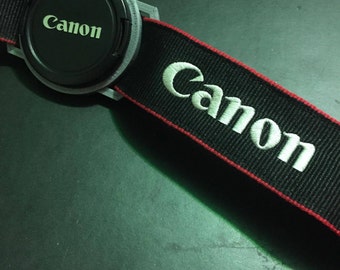 Camera Lens Cap Holder – 3D Printed DSLR & Mirrorless Accessory, Photography Gift, Keeps Lens Caps Safe, Universal Fit