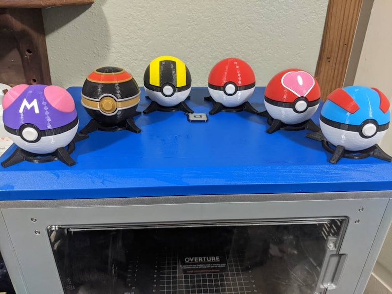 3D Printed Functional Pokeballs!