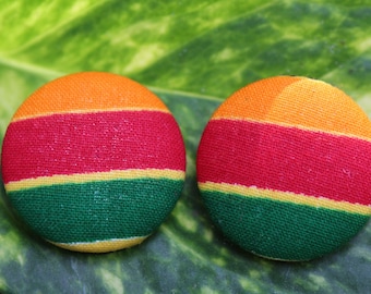 Island gyal button earrings