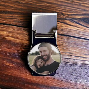 Pince à Billets En Acier Inoxydable Gravée Personnalisée - Cadeau Homme Pour Mari, Papa, Témoin Ou Père - Monogramme Ou Texte Sur Mesure