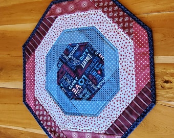 20x22 Quilted Americana 4th of July Holiday Octagon Centerpiece Patriotic Table Topper, made in Dk Red, Navy Blue and White.