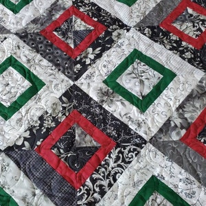 Large Lap Throw Table Topper Quilt, 56x68 in large blocks.Black/white, forest green and dark red prints. Pet free/smoke free home.Christmas image 2