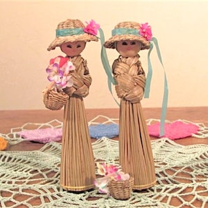 Woven Straw Dolls, Vintage Broom Straw Girls