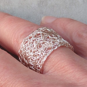 Silver adjustable ring, crochet band ring, handmade statement ring, wire mesh ring image 4