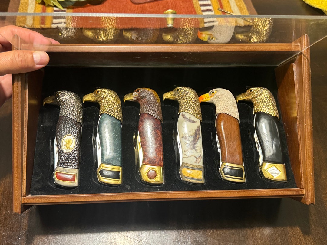 Franklin Mint Eagle Knife Set With Display BEAUTIFUL Eagle Knife Set