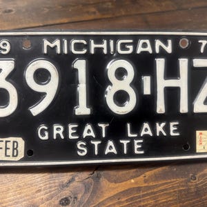 Amazing Vintage Michigan License Plate in Excellent Condition . vintage Michigan license plate. vintage car tag