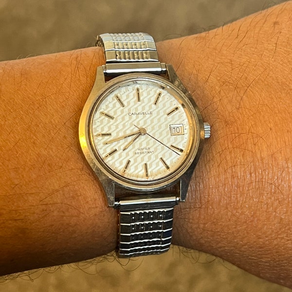 Works Great Vintage Caravelle Automatic Wristwatch. Vintage Caravelle watch . Vintage watch . Caravelle wristwatch