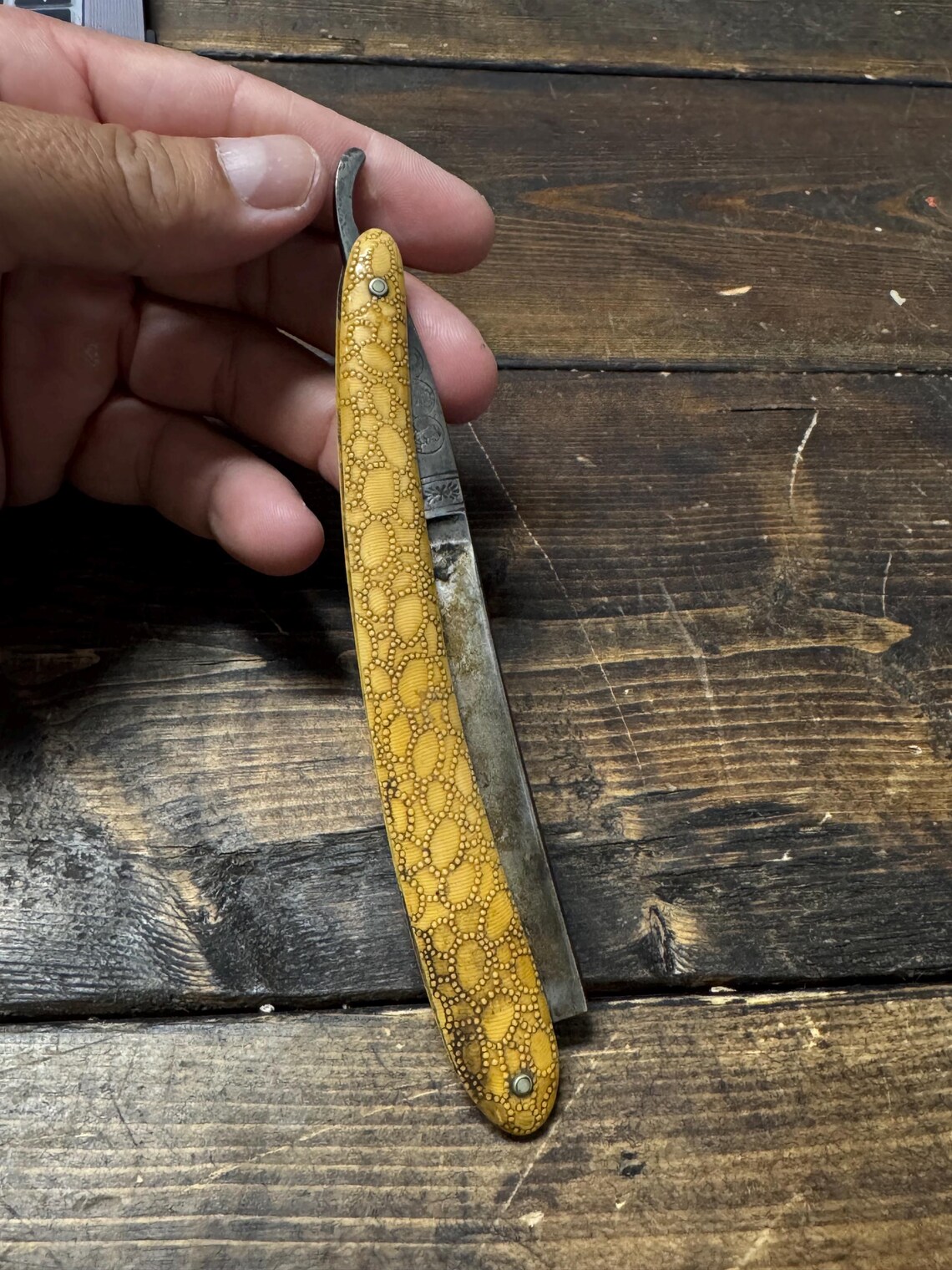 Vintage Straigjt Razor With Cool Handle . Vintage Straight Razor 80 the ...