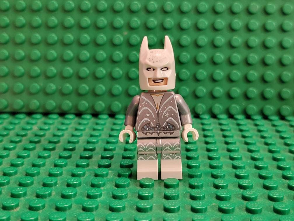 Lego Bachelor Batman 70838 The LEGO Movie 2 Minifigure