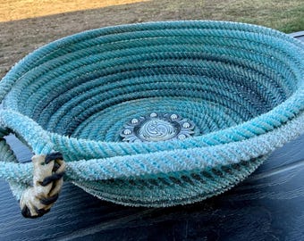 Authentischer Ranch-Seilkorb mit Silber-Concho, Unikat, Western-Dekor