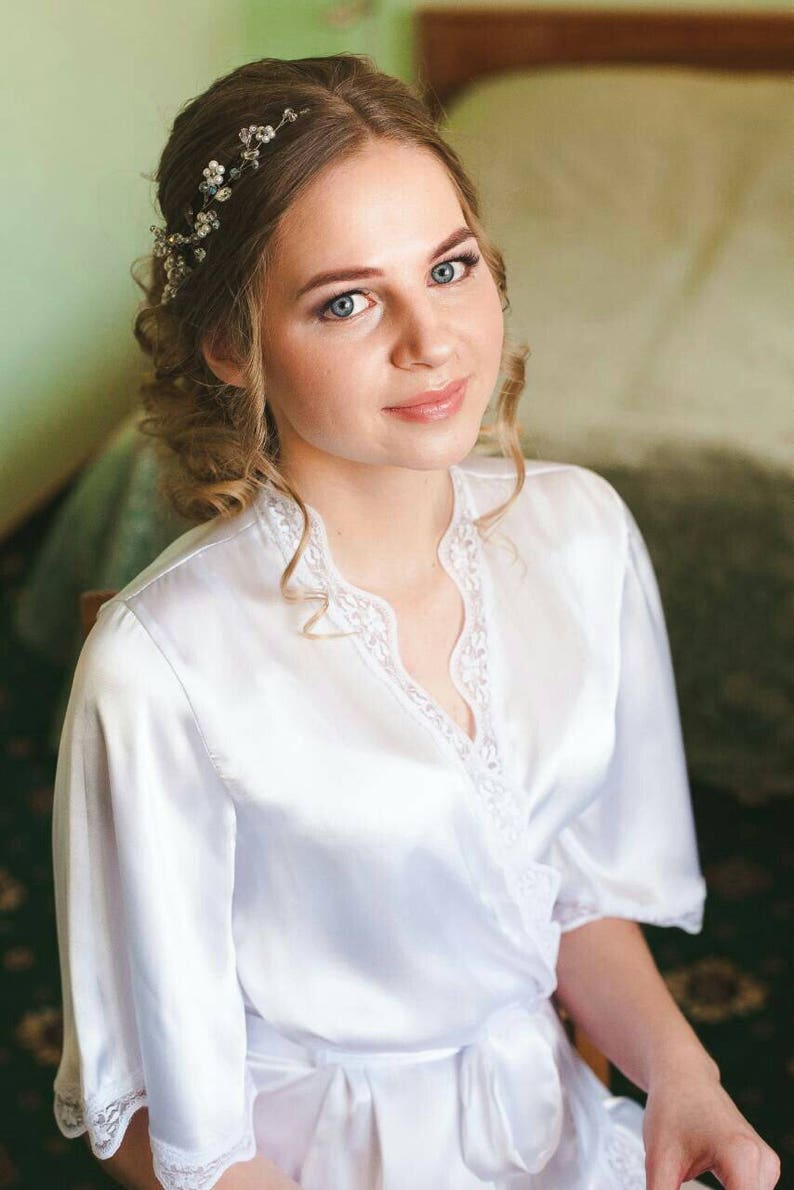 Jeweled Bridal Headband Wedding Hair Vine Pearl Crystal Hair Piece Beaded Pearl Floral Headpiece Bridal Pearl Vine Tiara Crown Adornment