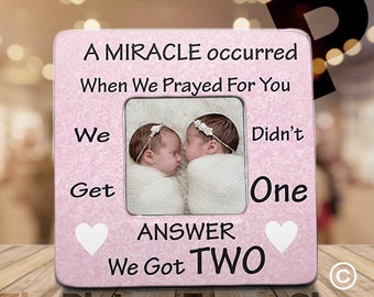 Twin Announcement, Twin Frame, Twin Mom, Twin Mom Gift, Twin Nursery Decor, Twin Baby Shower, Twin Baby Gift, Twin Reveal, Twin Ultrasound