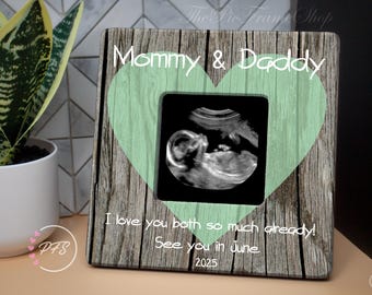 Personalized Ultrasound Frame, Pregnancy Gift for New Parents