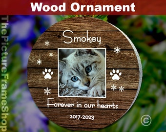 Personalized Cat Memorial Christmas Ornament, Forever Loved