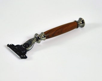 Bubinga razor - Valentines gift for him - Gillette Mach 3 or venus wooden razor - father's day - men's birthday gift - handmade woodturned