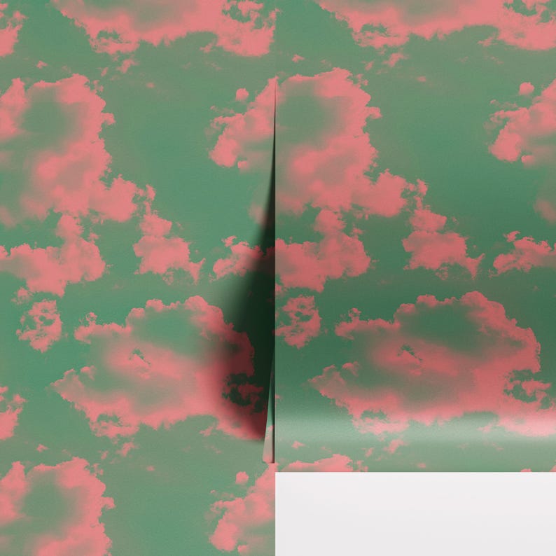 Puede incluir: Un papel tapiz verde y rosa con un patr&oacute;n repetido de nubes. Las nubes son de color rosa claro y est&aacute;n dispersas sobre un fondo verde.