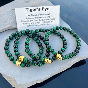 Green Tiger's Eye Beaded Bracelet: 8mm Gemstone Jewelry • Gifts for Him or Her • Unisex Spiritual Accessory • Healing & Luck Bracelet