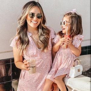 Mommy and Me dresses | Mommy and Me matching outfits | Mommy and me outfits | Mom Daughter Dress | Mommy and Me Gifts | Mother's day gift
