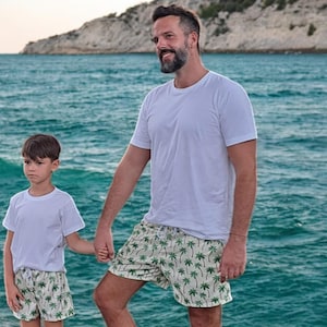 Vader en zoon bijpassende zwembroek, vader en zoon bijpassende zwembroek, vader en zoon bijpassende zwembroek, vader zoon bijpassende outfit, vader cadeau