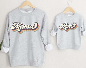Mama & Mini Sweatshirt, Mommy and Me Outfit, Mama and Mini Jumper Retro, Mom Daughter matching Sweater, Mommy and me Sweatshirts, Mom Gift