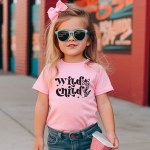 Chemise enfant enfant sauvage | T-shirt enfant sauvage | Chemise rose pour tout-petit | Chemise mignonne pour enfants | Chemise enfant Boho | T-shirt de plage pour enfants | Été T-shirt enfant