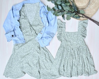 Mommy and Me dresses | Mommy and Me matching outfits | Mommy and me outfits | Mom Daughter Dress | Mommy and Me Gifts | Mother's day gift