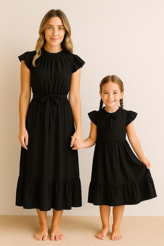 Mommy & Me dresses Black, Mommy and Me matching Outfits, Black Mother Daughter Dress, Mom Daughter Dress, Family Outfits, Mother's day gift Mommy & Me dresses Black, Mommy and Me matching Outfits, Black Mother Daughter Dress, Mom Daughter Dress, Family Outfits, Mother's day gift