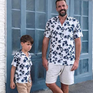 Father and Son Matching Shirts - Navy Palm, Father and Son Outfit, Daddy & Me Shirts, Dad and Son shirts, Matching Shirts, Father&#39;s day Gift