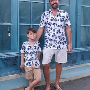 Father and Son Matching Shirts - Navy Palm, Father and Son Outfit, Daddy & Me Shirts, Dad and Son shirts, Matching Shirts, Father&#39;s day Gift