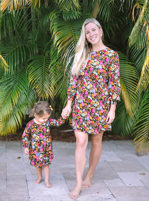 mommy and me matching dresses fall Black White Stretchy Fancy Cocktail Mommy and Me Dress – Pineapple Clothing  Staging main image 1
