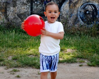 12m Tie dye baby pants / Kids shorts / Batik shorts / kids fashion / Baby pants / baby shorts / hippie pants / kids shorts