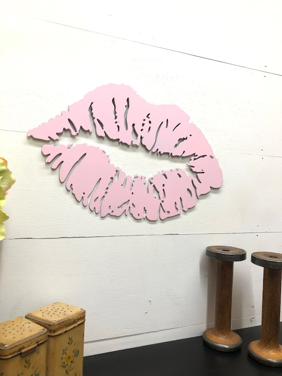 Pink Metal Kiss Lips Decor Boutique or Vanity Wall Hanging