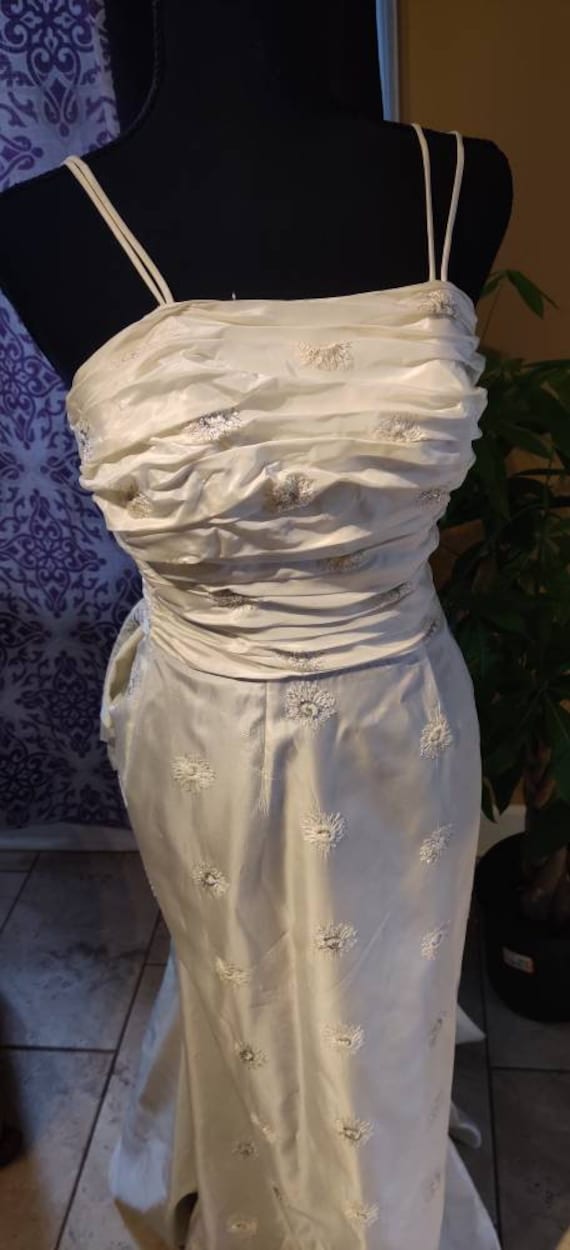 Elegant Duchess wedding dress!