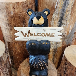 Chainsaw carved &quot;welcome bear&quot;