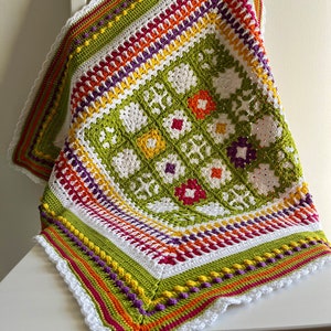 PDF Pattern Spring in Bloom Baby Pram Blanket -  Granny Square Pattern, Crochet Pattern