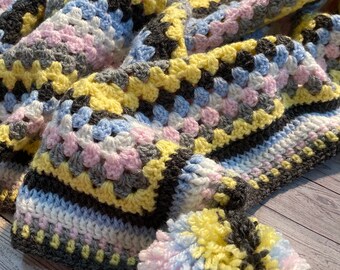 PDF Pattern - Pom Pom Candy Blanket Crochet Granny Square Pattern Beginner - Crocheted Lap Blanket, Crochet Pattern