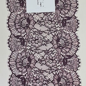 Passamaneria in pizzo viola, colore melanzana Passamaneria in pizzo macramè, venduta al metro, LMF472