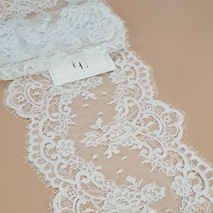 Passamaneria in pizzo Chantilly bianco neve con cordoncino, pizzo francese, pizzo da sposa, WDL6011
