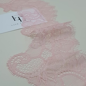 Rosa Spitzenband, Französische Spitze, Chantilly-Spitze, Brautspitze, Hochzeitsspitze, Strumpfbandspitze, Abendkleiderspitze, Dessous-Spitze, LMF211