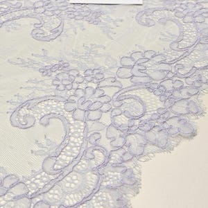 Lila Spitzenbesatz, Französische Spitze, Chantilly-Spitze, Braut-Spitze, Hochzeit-Strumpfband-Spitze, Abendkleid-Spitze, Dessous-Spitze, Massenware EVSL193C