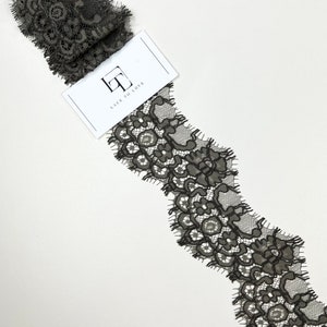 Bordure en dentelle vert olive par mètre, bordure en dentelle espagnole pour robe de mariée en dentelle d'Alençon, bordure en dentelle brodée voile mantille L11072