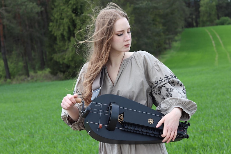 NEW STANDARD MODEL! Black Tear Shaped Hurdy Gurdy - With a Trompette ...