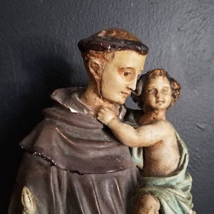 Antique Holy Anthony of Padua with Infant Jesus statue. Plaster statue from Spain