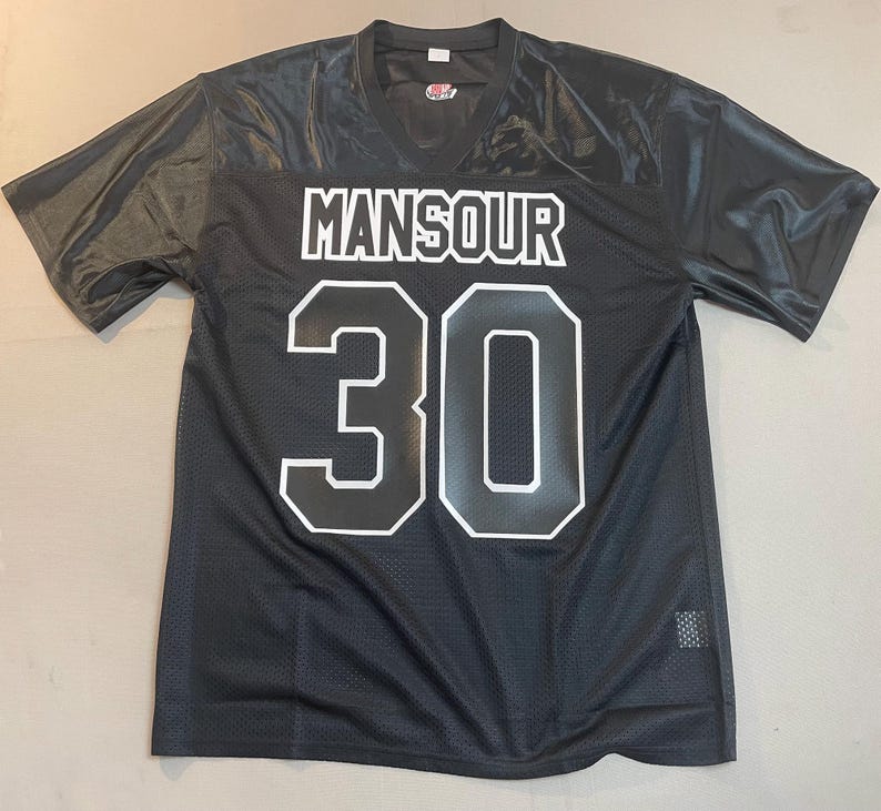 Camiseta de fútbol negra personalizada, opciones personalizadas, nombres, números, 1 o 2 colores, logotipo y números en las mangas. imagen 3