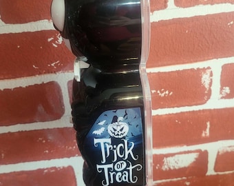 Made in USA. Classic Black (15.5″ high) Trick or Treat Custom Kit Cat Klock !