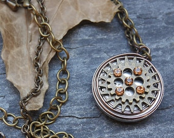 Steampunk necklace with watch mecanism pendant