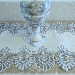 27&quot; x 14&quot; Gray Silver Lace Doily  Dresser Scarf Table Runner Antique White Ivory Oval