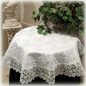 33"  Round Lace Doily Table Topper Ivory White Tablecloth Dreser Scarf