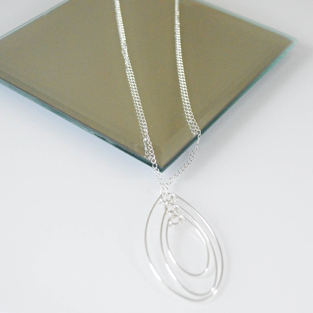 Silver Oval Pendant Necklace Stylish Geometric Necklace Boho Etsy